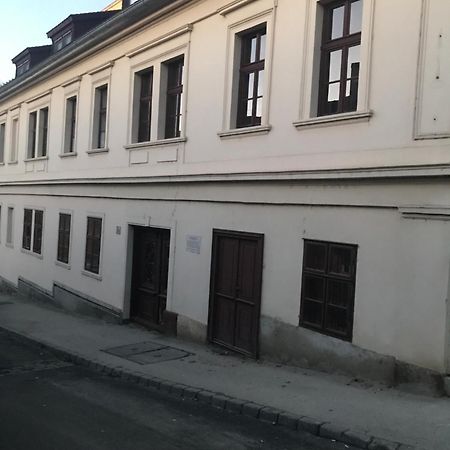 Sziklai Apartman Veszprem Luaran gambar