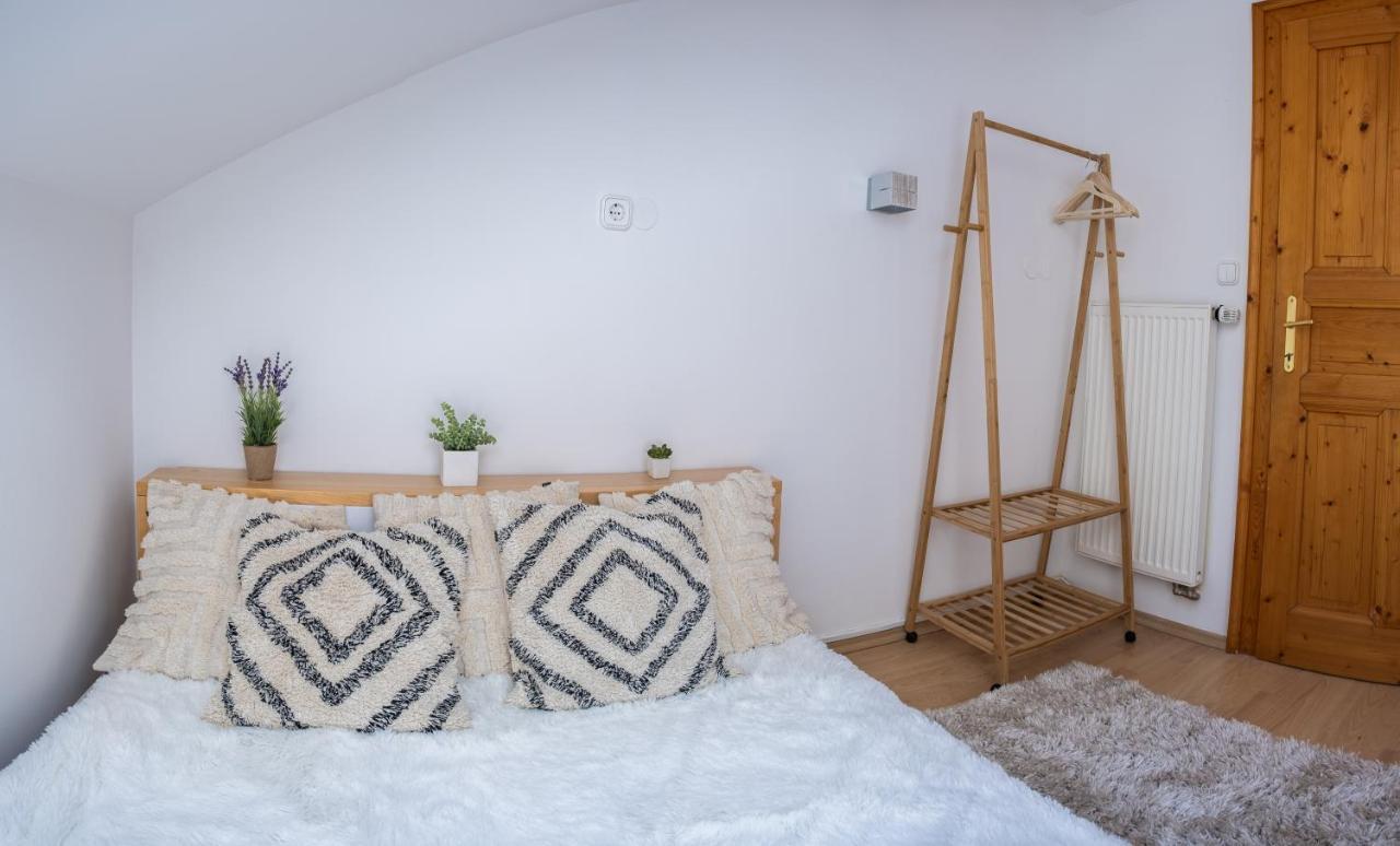 Sziklai Apartman Veszprem Luaran gambar