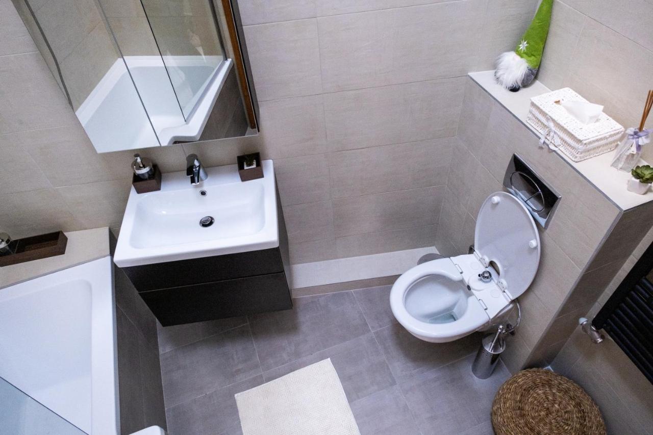 Sziklai Apartman Veszprem Luaran gambar
