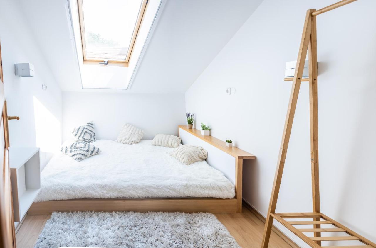 Sziklai Apartman Veszprem Luaran gambar
